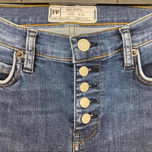 Free People Reagan Light Distressed Jeans - Picture 6 of 15